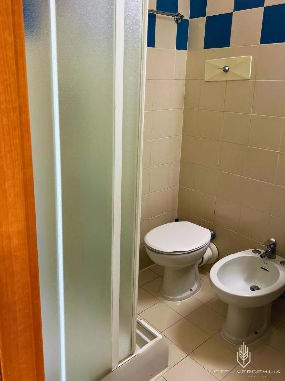 Verdemilia Hotel アンツォーラ・デッレミーリア エクステリア 写真